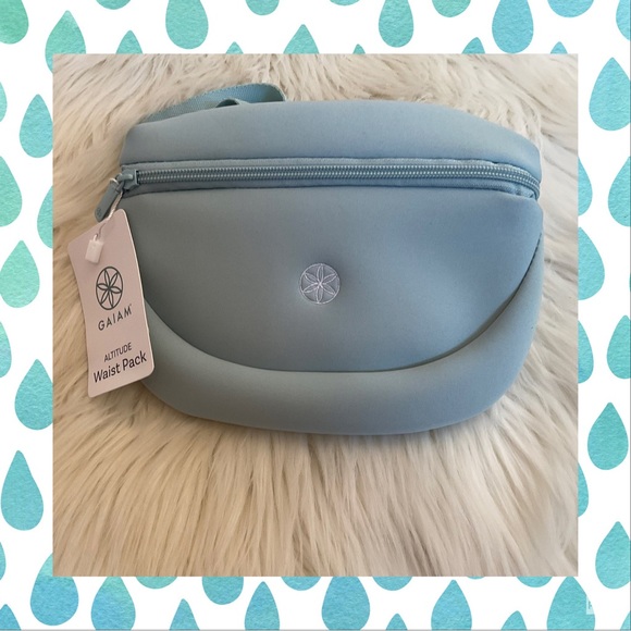 Gaiam Altitude Waist Pack / Belt Bag - NWT - Picture 1 of 10